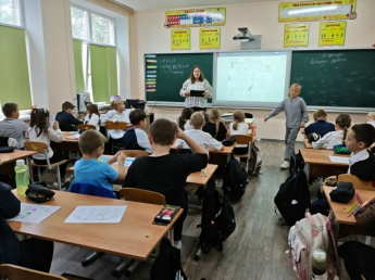 Сегодня в 3Б классе прошло занятие по экологии «Изменение климата»